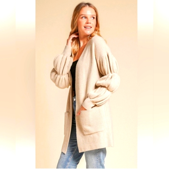Hem & Thread Sweaters - NEW Cardigan Sweater W/Pockets Beige Balloon Sleeve Detail - L